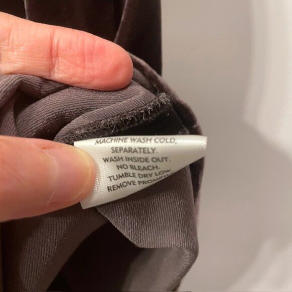 Eileen Fisher Sleeveless Shell Tank Top Silk Blend Size Large Purple - Picture 11 of 13